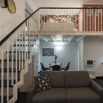 Apartment Atelier By Wonderful Italy